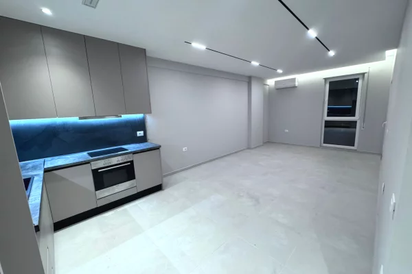 Shtepi me qera 1+1 ne Tirane - 400 Euro