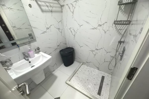 Shtepi me qera Apartament ne Tirane, 1+1, Mobilimi E mobiluar, Pagesa 650  Euro.