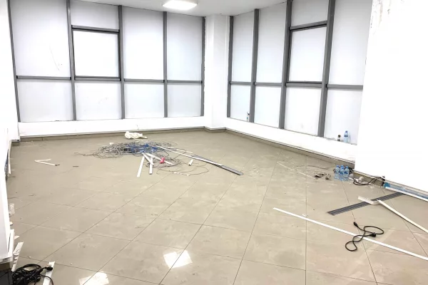 Ambient biznesi me qera 3+1 ne Tirane - 700 Euro