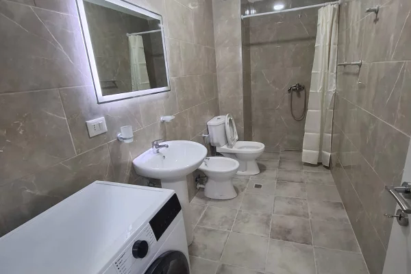 Shtepi me qera 2+1 ne Tirane - 500 Euro