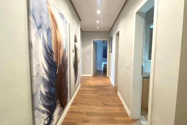 Shtepi me qera Apartament ne Tirane, 2+1, Mobilimi E mobiluar, Pagesa 1,150  Euro.