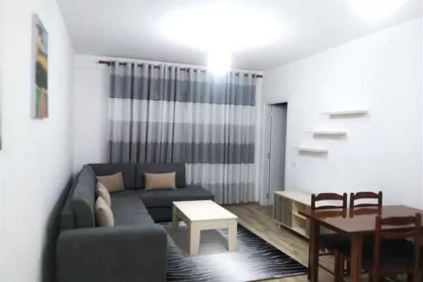 Shtepi me qera 1+1 ne Tirane - 500 Euro