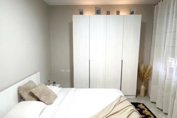 Shtepi me qera 1+1 ne Tirane - 550 Euro