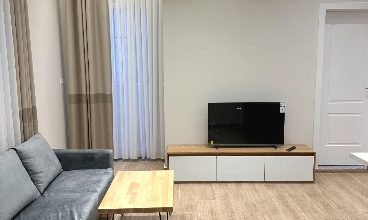 Shtepi me qera Apartament ne Tirane, 2+1, Mobilimi E mobiluar, Pagesa 600  Euro.