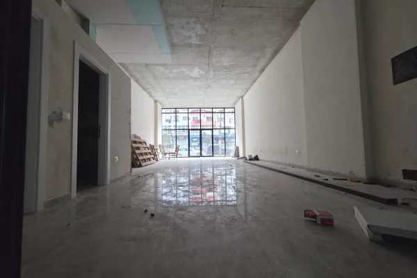 Business Property in Sale 1+1 in Tirana - 60,000 Euro