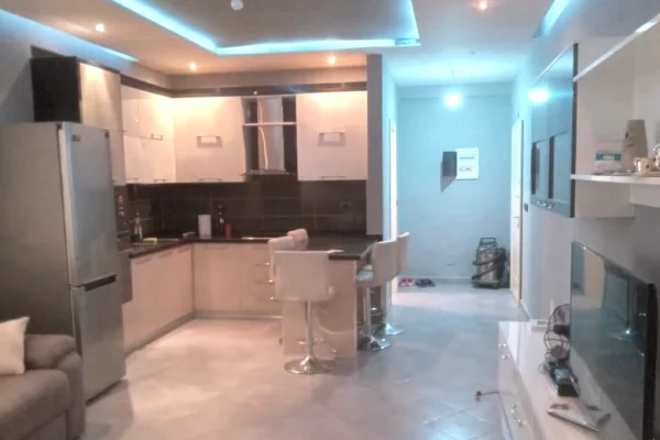 📌Jepet apartament 2+1+2 me qira 📍 Astir (pranë bar Artistit) !