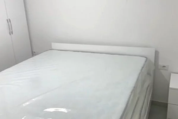 Shtepi me qera 1+1 ne Tirane - 420 Euro