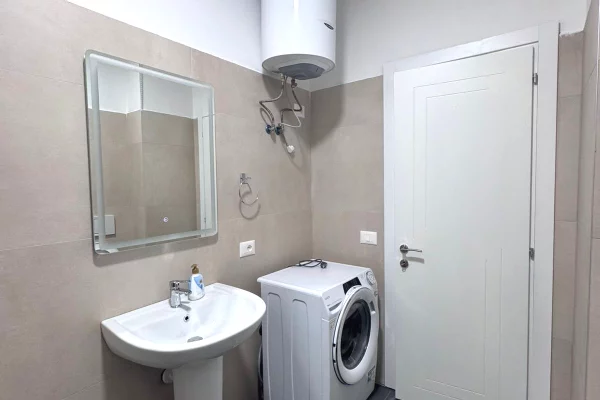 Shtepi me qera Apartament ne Tirane, 1+1, Mobilimi E mobiluar, Pagesa 550  Euro.