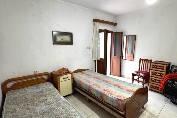 Shtepi me qera Apartament ne Tirane, 1+1, Mobilimi E mobiluar, Pagesa 270  Euro.