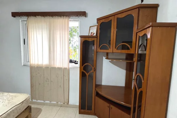 Shtepi me qera 1+1 ne Tirane - 300 Euro