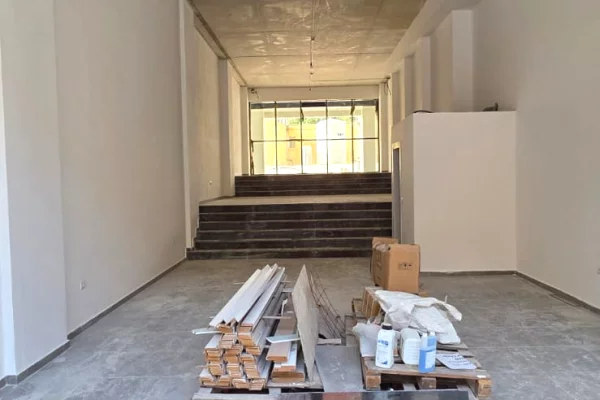 Ambient biznesi me qera 1+1 ne Tirane - 3,500 Euro