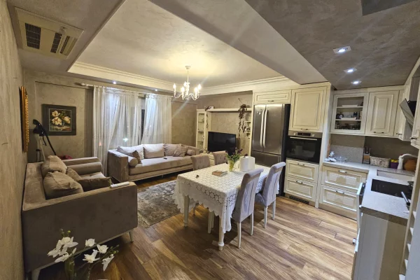 House for Sale 2+1 in Tirana - 240,000 Euro