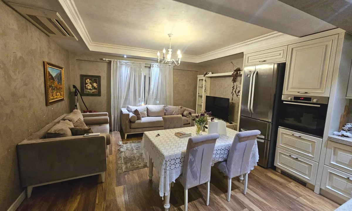 Apartment for sale in Tirana 2+1, Furnished