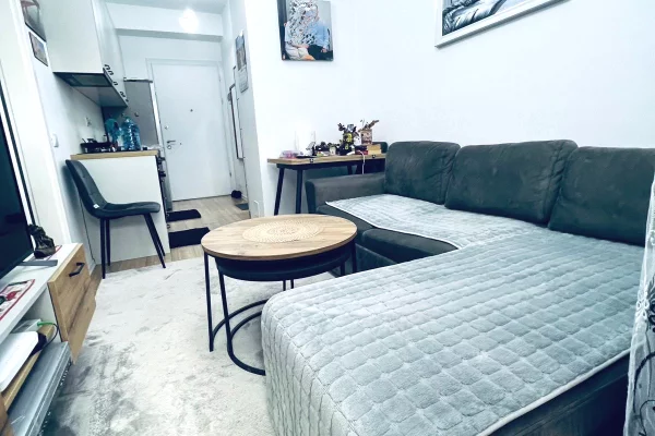 Apartament 1+1 me Qira – Kompleksi Mangalem, Ali Demi!!!