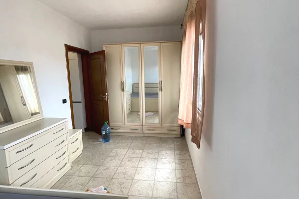Shtepi me qera Apartament ne Tirane, 1+1, Mobilimi E mobiluar, Pagesa 400  Euro.