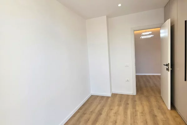 Shtepi ne shitje 2+1 ne Tirane - 230,000 Euro