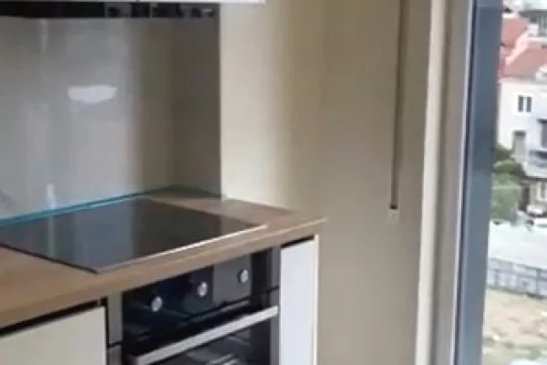 Shtepi me qera Garsoniere ne Tirane - 300 Euro