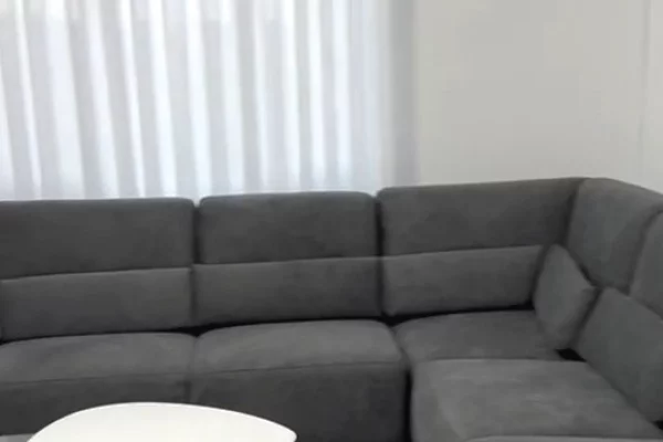 Shtepi me qera 2+1 ne Tirane - 650 Euro