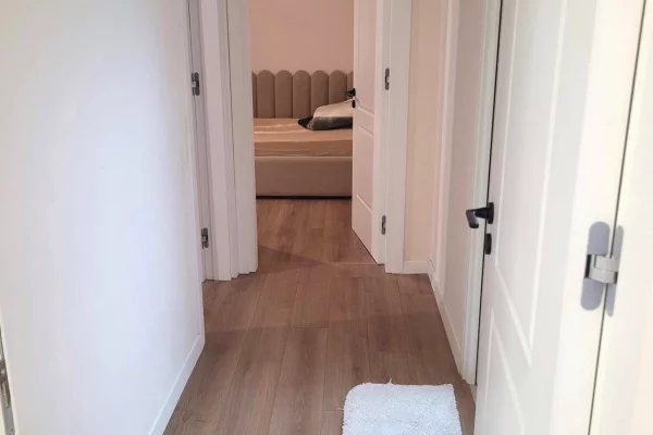 Shtepi me qera Apartament ne Tirane, 2+1, Mobilimi E mobiluar, Pagesa 600  Euro.