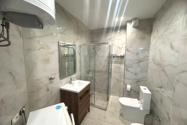 Shtepi me qera Apartament ne Tirane, 2+1, Mobilimi E mobiluar, Pagesa 450  Euro.