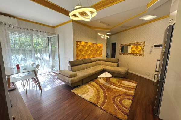 House for Rent 2+1 in Tirana - 750 Euro