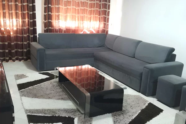 Appartamento in affitto a Tirana 2+1, Arredato