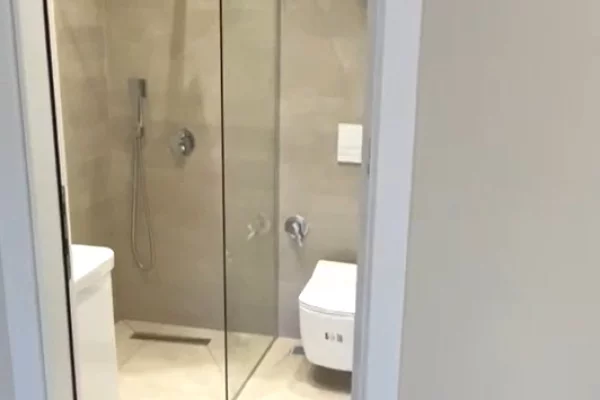 Apartment for rent in Tirana Garsoniere, Emty