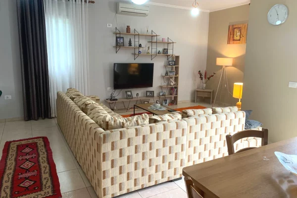 Apartament me Qira 2+1 – Kopshti Zoologjik 
