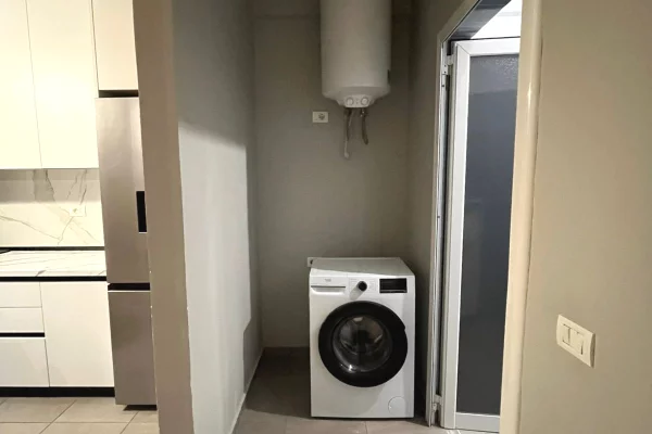 Appartamento in affitto a Tirana 1+1, Arredato