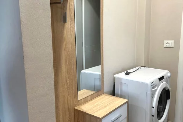 Appartamento in affitto a Tirana 1+1, Arredato