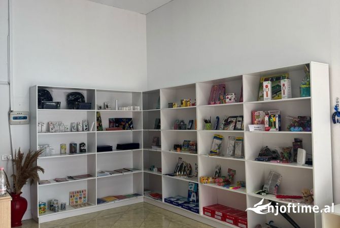 Pajisje biznesi ne shitje  ne Tirane - 50,000 Leke