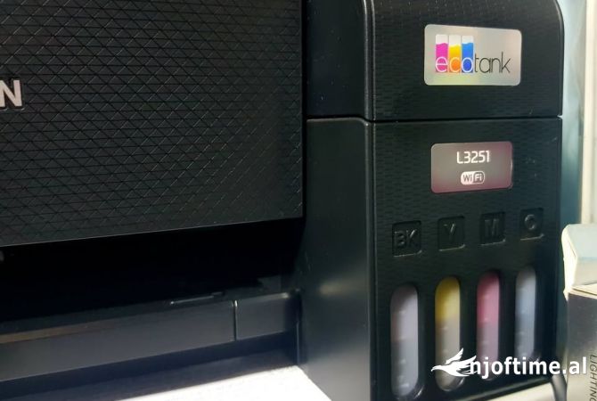 Kancelari  ne Lushnje - 170 Euro