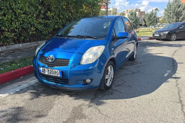 Makina ne shitje ne Tirane, Toyota, 2007 Benzine,Kambio Automatik Pagesa 4,200  Euro.