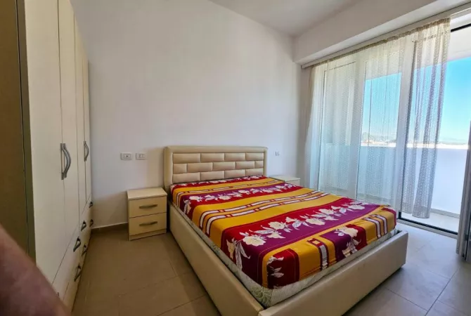 Shtepi me qera 1+1 ne Tirane - 55,000 Leke