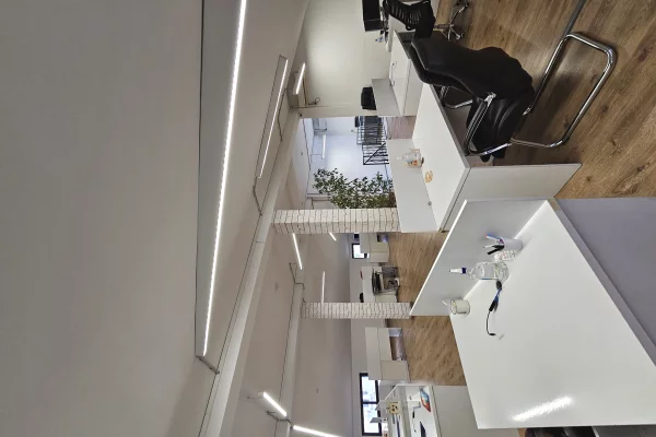 Ne BLLOK Jepet me Qira Zyre me siperfaqe 311 m2 e ndare me dy kate Rruga Sami Frasheri