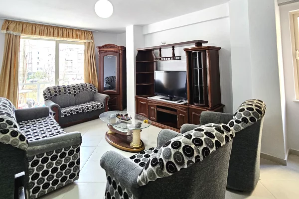 Shtepi me qera Apartament ne Tirane, 1+1, Mobilimi E mobiluar, Pagesa 35,000  Leke.