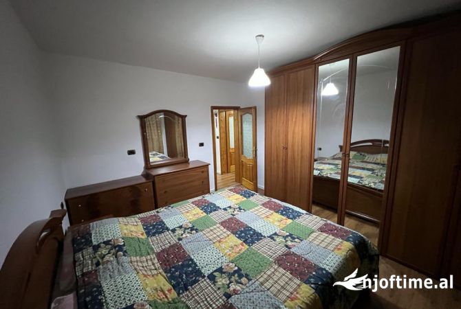 Shtepi me qera 2+1 ne Tirane - 500 Euro