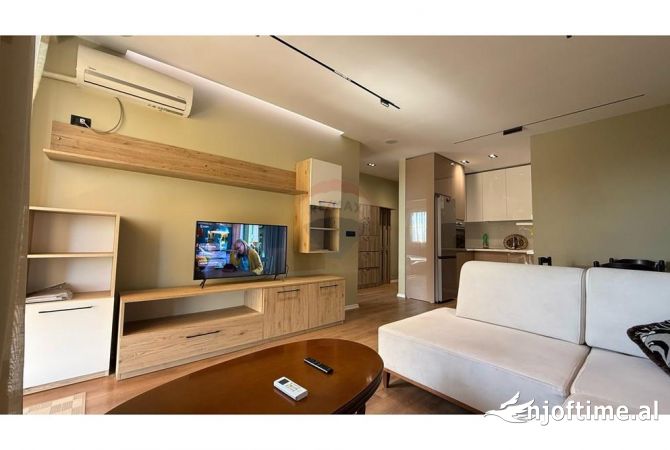 Shtepi me qera 1+1 ne Tirane - 450 Euro