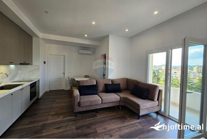 Shtepi me qera 1+1 ne Tirane - 400 Euro