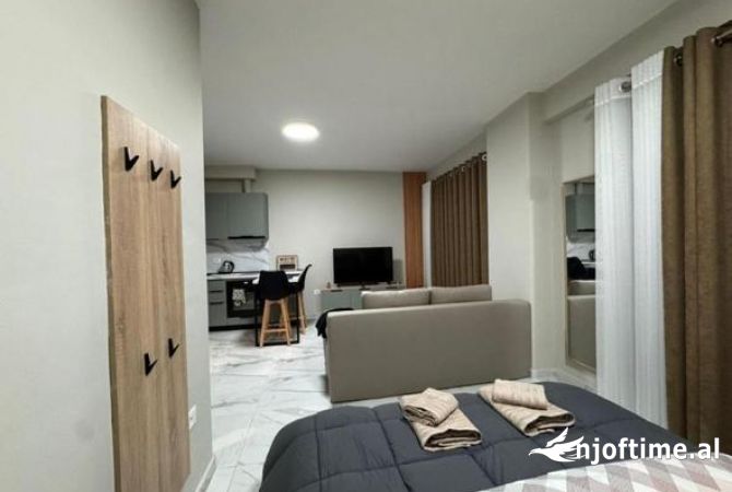 Shtepi me qera Apartament ne Tirane, Garsoniere, Mobilimi E mobiluar, Pagesa 700  Euro.