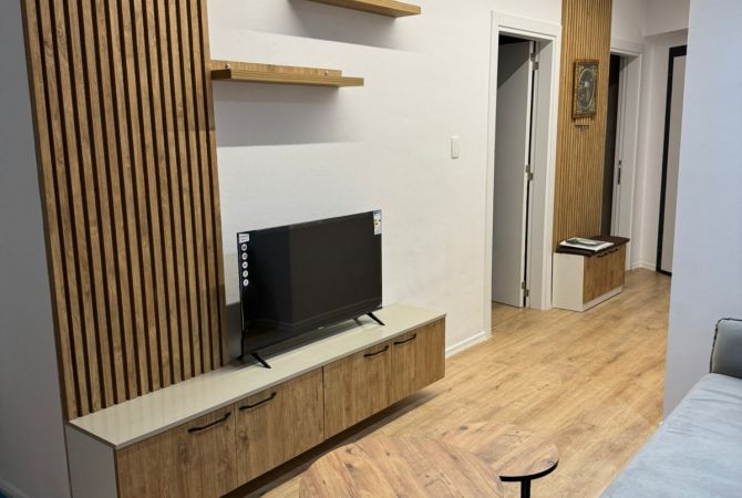 Shtepi me qera 2+1 ne Tirane - 600 Euro