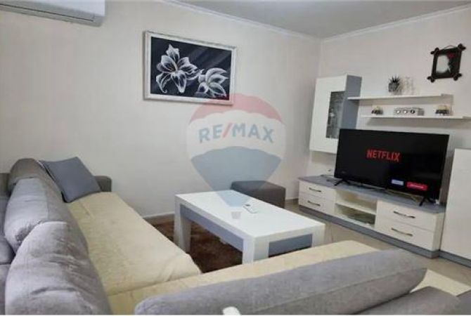 Shtepi me qera 1+1 ne Tirane - 450 Euro