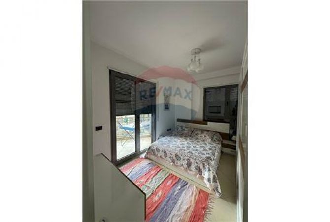 Shtepi me qera 2+1 ne Tirane - 800 Euro