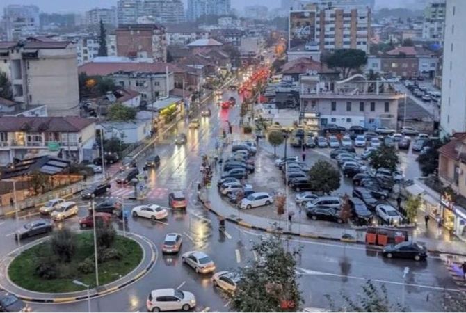 Ambjent biznesi me qera 1+1 ne Tirane - 500 Euro