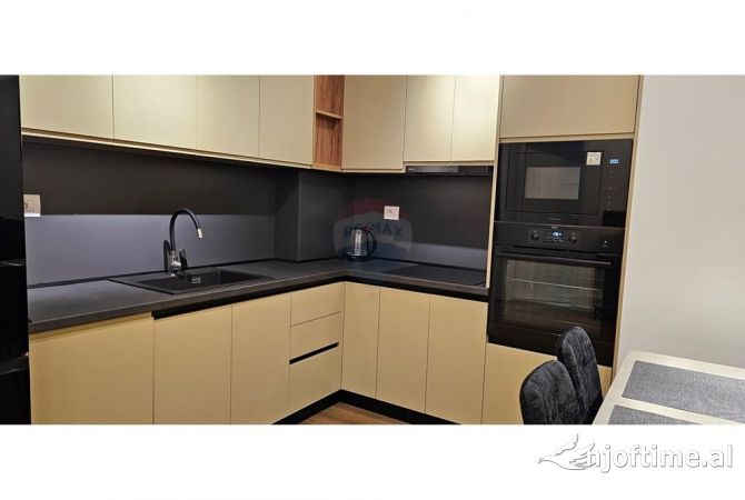 Shtepi me qera 1+1 ne Tirane - 450 Euro
