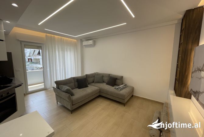 Shtepi me qera 1+1 ne Tirane - 800 Euro