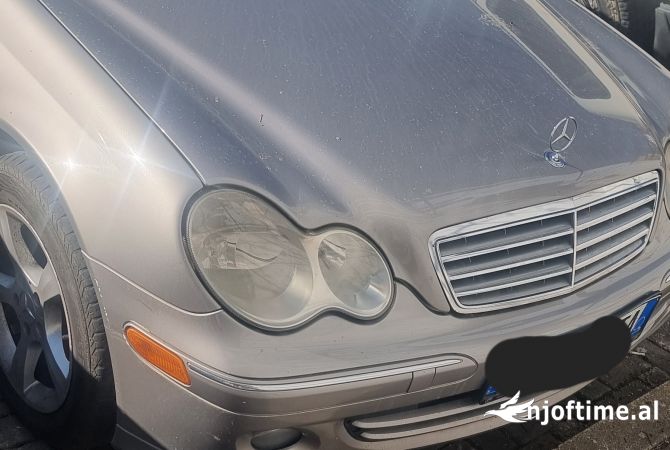 Makina ne shitje ne Tirane, Mercedes-Benz, 2007 gasoline-gas,Kambio Automatik Pagesa 5,300  Euro.