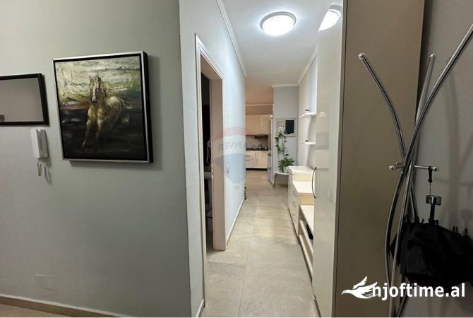 Shtepi me qera 2+1 ne Tirane - 700 Euro