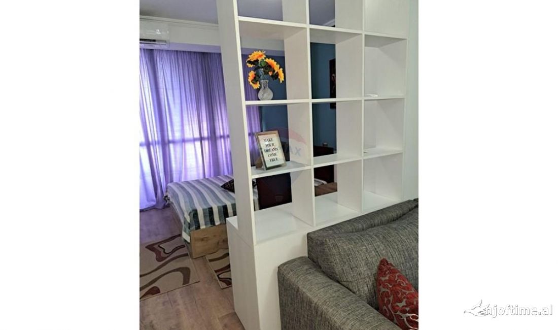 Shtepi me qera Apartament ne Tirane, Garsoniere, Mobilimi E mobiluar, Pagesa 400  Euro.