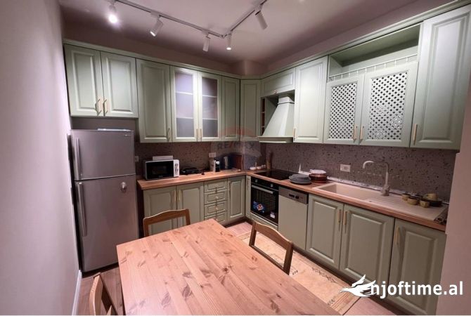 APARTAMENT ME QIRA 1+1